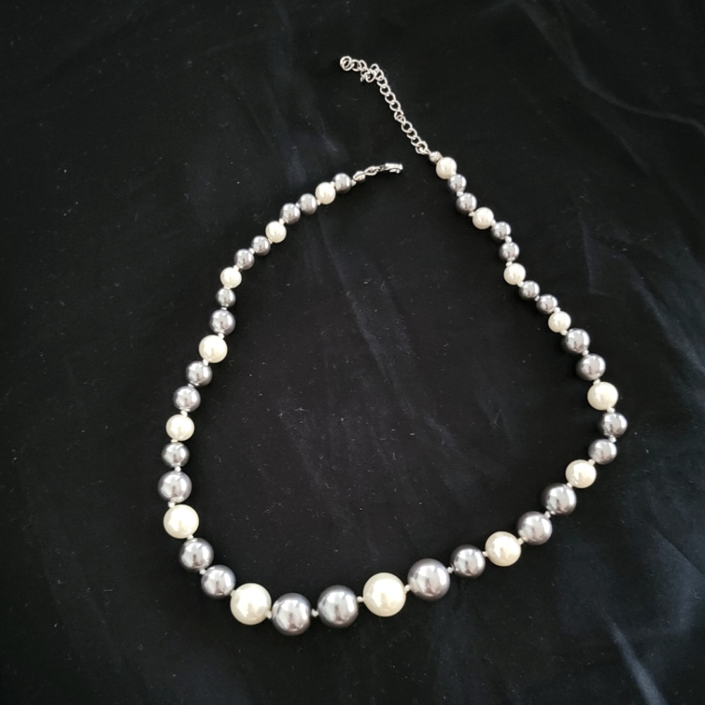 Simple strand of multicolored faux pearls